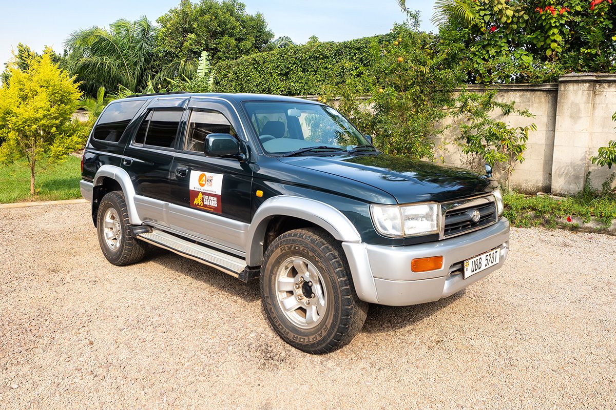 Toyota Hilux Surf 4x4 Automatic transmission 5 seater