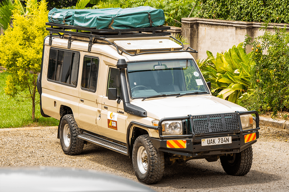 Land Cruiser Hard Top 8-Pax Stretch Extended Safari Landcruiser,  8 Seater, Manual Transmission