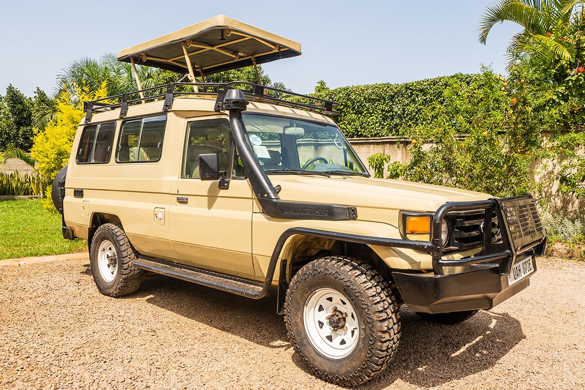 Toyota Land Cruiser Hard Top Open Roof, 6 seater, Manual Transmission