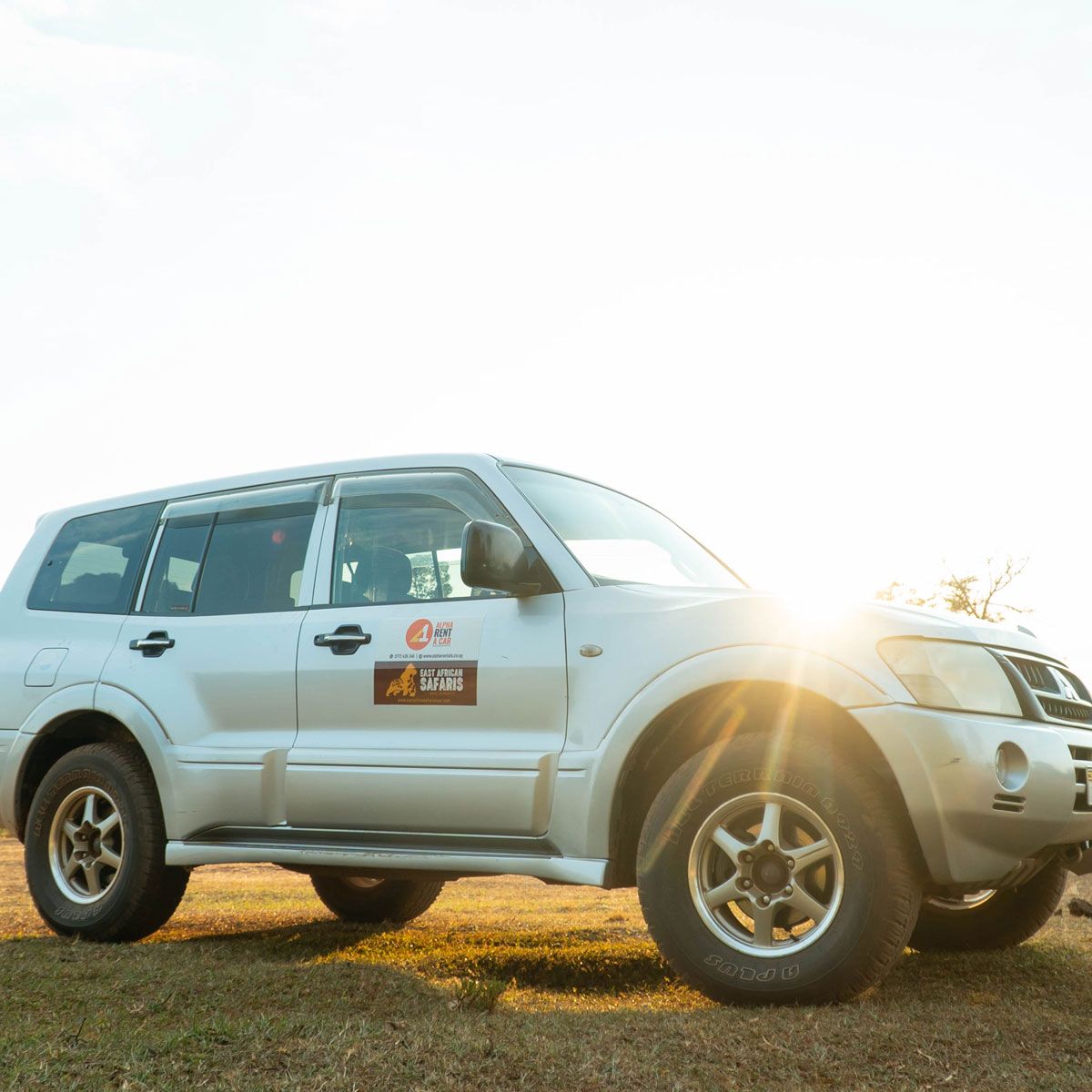 Mitsubishi Pajero GDI, 5 Seater, Automatic Transmission